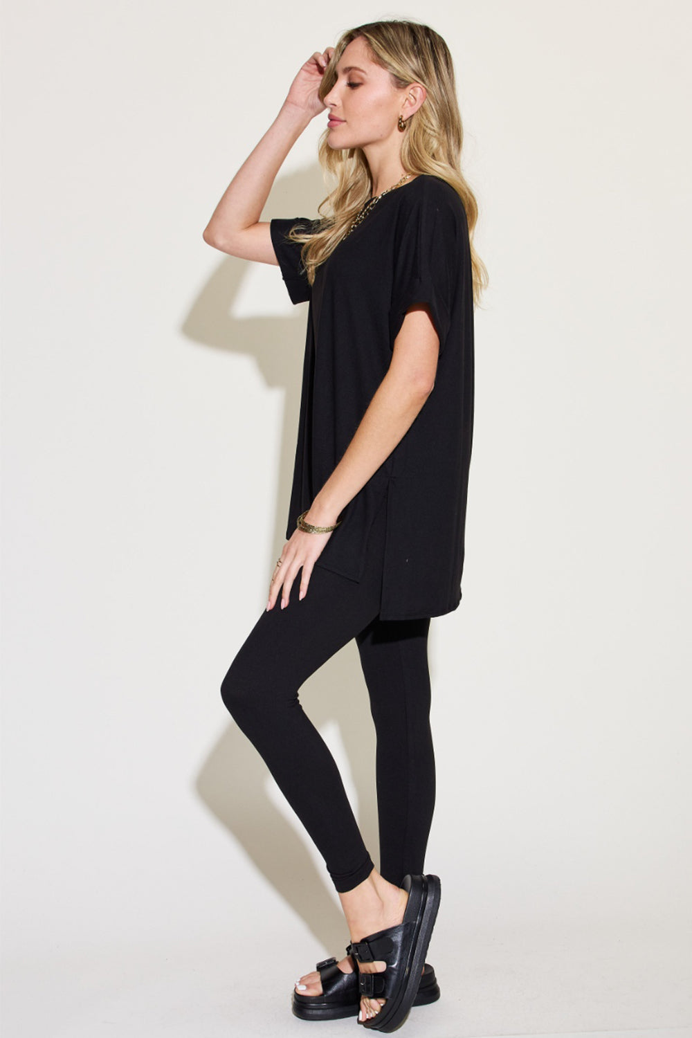 Comfy Zenana Plus Size Short Sleeve Slit T-Shirt and Leggings Lounge Set