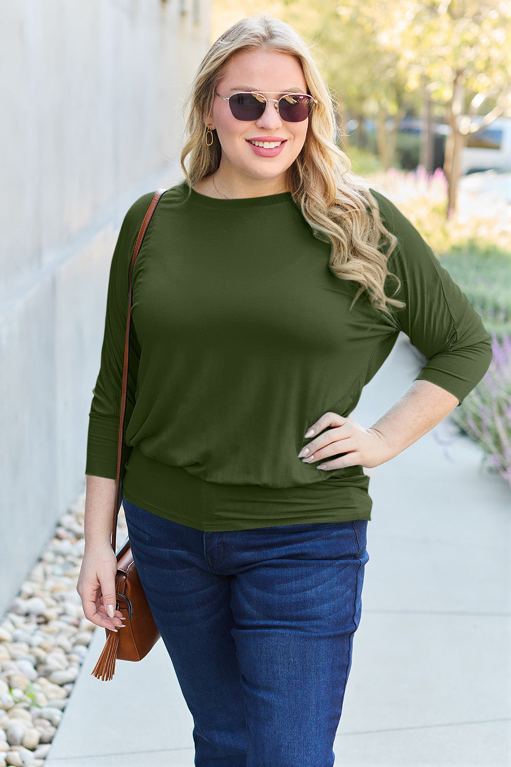 Fancy  Round Neck Batwing Sleeve Blouse